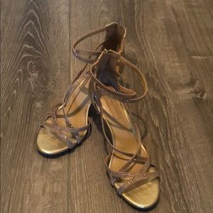 Antonio Melani gold & blush heels with zip back